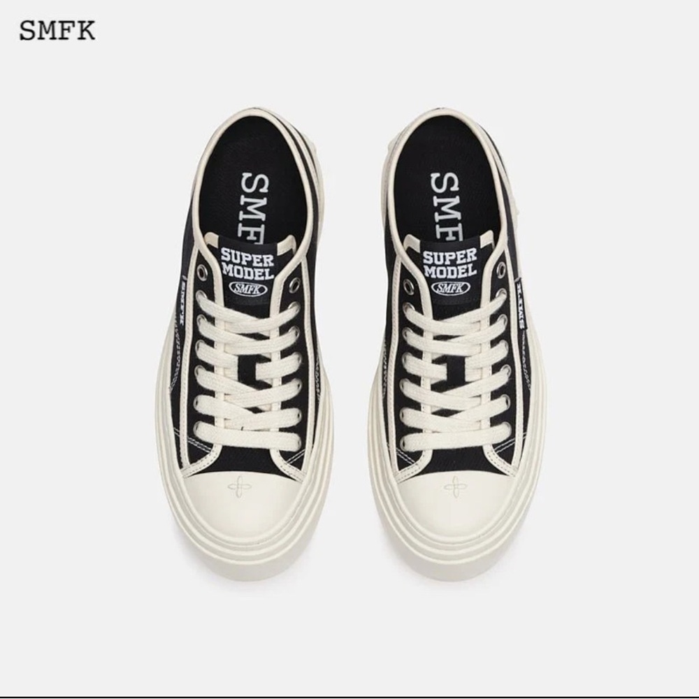 SMFK RETRO COLLEGE LOW TOP BOARD SHOES BLACK size 38